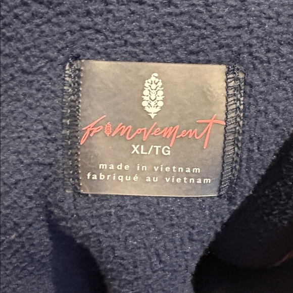 Free People New Hit The Slopes Fleece Colorblock Pullover in Midnight Navy XL - Picture 4 of 7